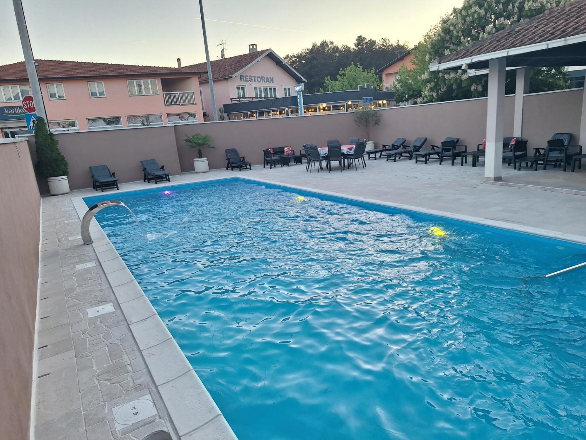 Juka Hotell Međugorje Exteriör bild